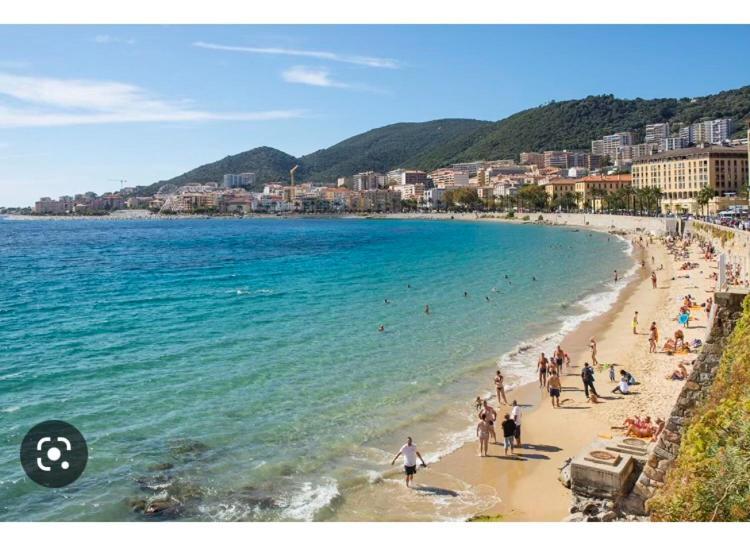 Studio Spacieux Tout Confort Cite Imperiale Ajaccio  Exterior foto